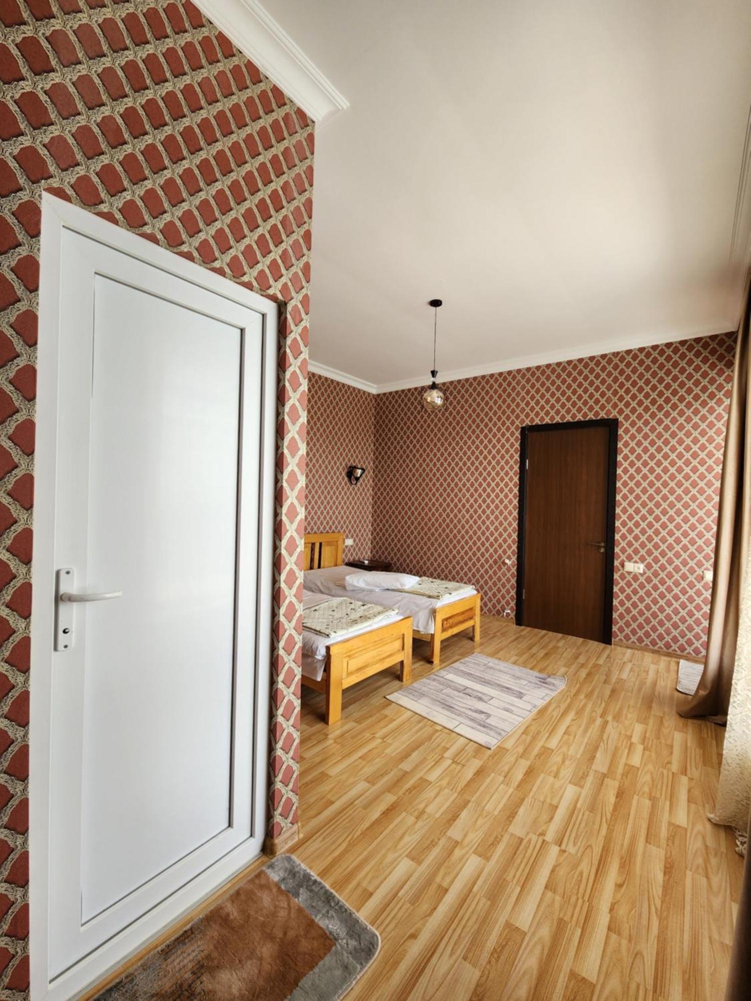 Panorama In Kutaisi Hostel Exterior photo